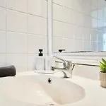 Cozy Studio, Vauban In