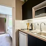 アパート Cozy Studio, Vauban In