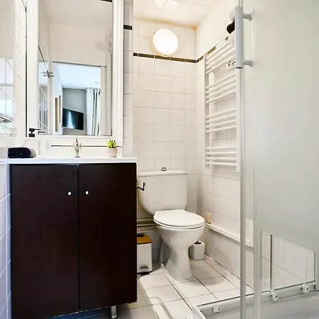 Cozy Studio, Vauban In