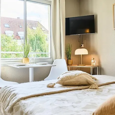 Cozy Studio, Vauban In