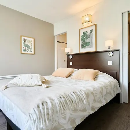 Cozy Studio, Vauban In